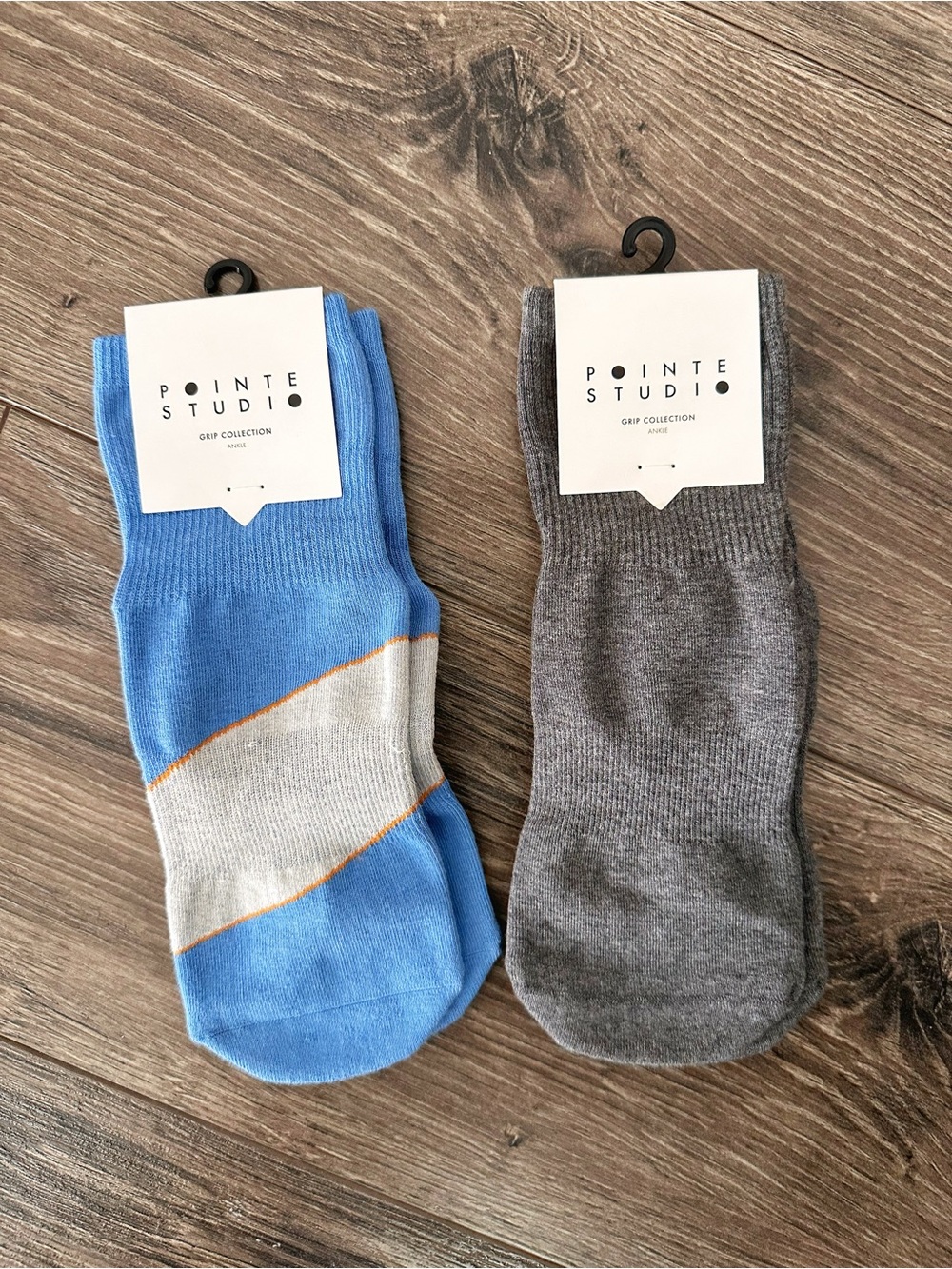 NWT Pointe Studio Women’s Pilates Grip Sock Set - Blue & Gray